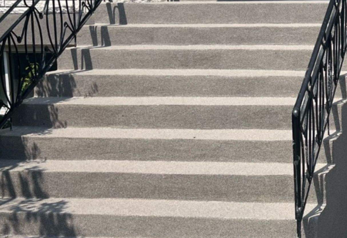 CONCRETE COATING FOR STAIRS OR CONCRETE SIDEWALKS
